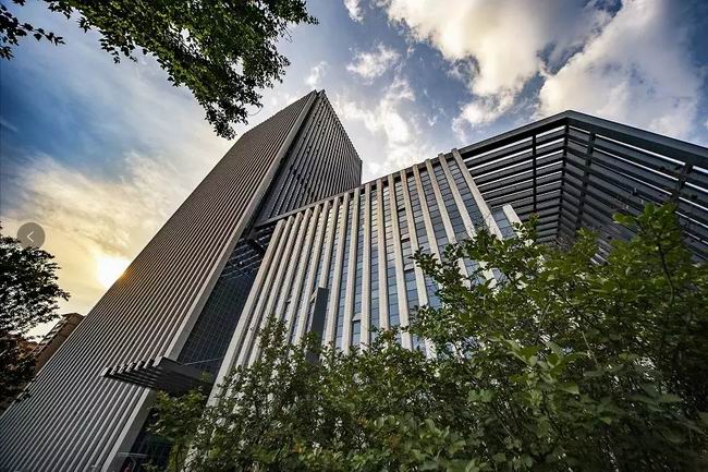 在洛阳，，，怎样选择写字楼？？？？